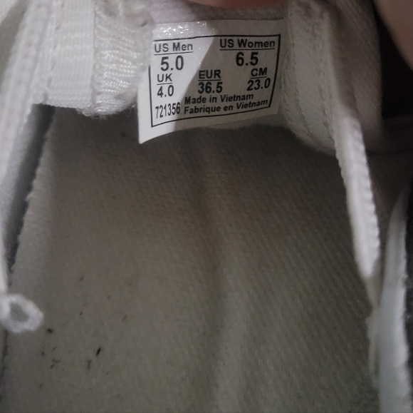 Men's size 5/Women's size 6.5 Vans sneakers - Picture 2 of 4